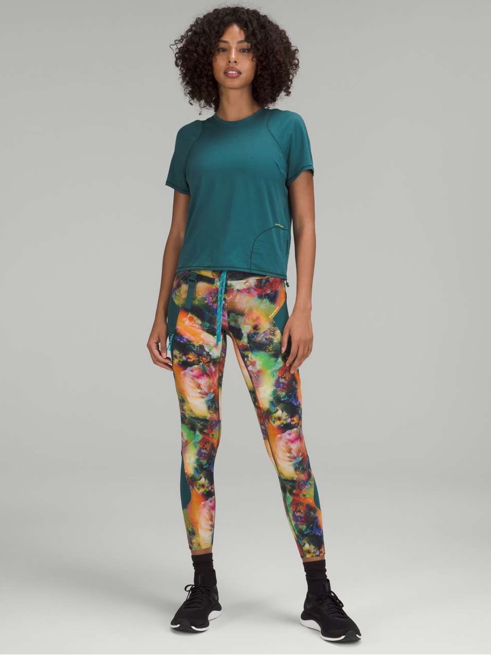 Lululemon Cargo Super High Rise Hiking Tight 25” Sunbeam Floral Multi